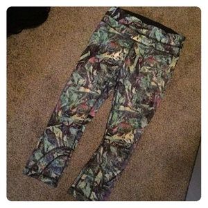 Lululemon workout pants